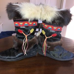 Tecnica Fur Boots size 8.5-9